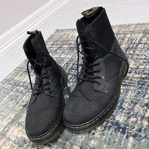 Doc Marten MENS boots